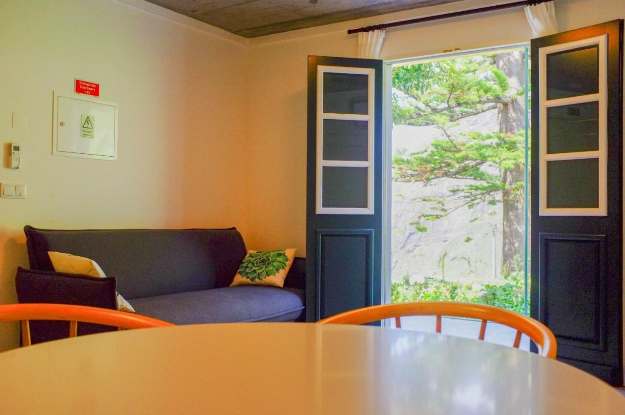 Casa Oliveira Esmeraldo - * São Vicente